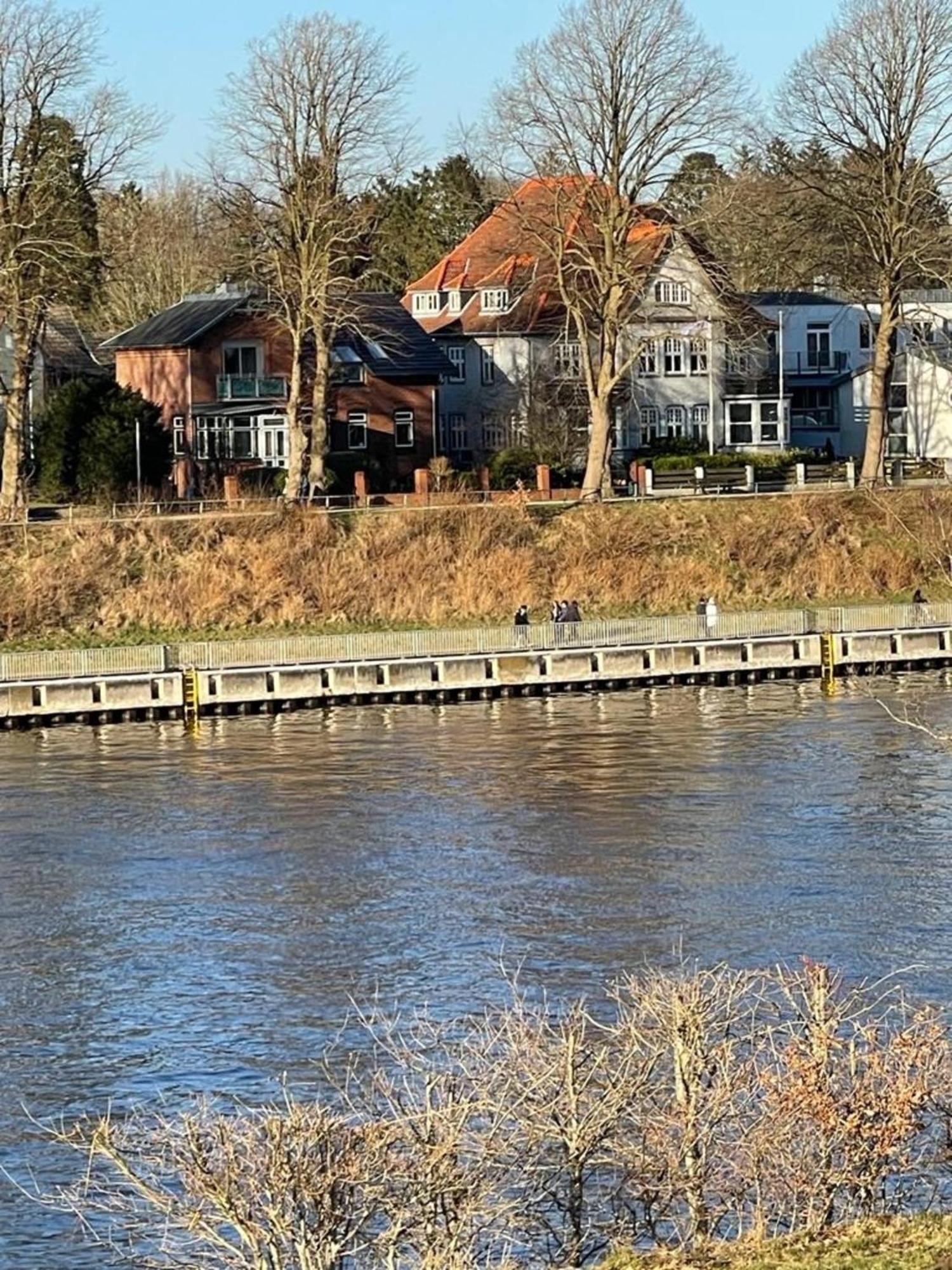 Kanalsuite direkt am Nord-Ostsee-Kanal Westerronfeld Exterior foto