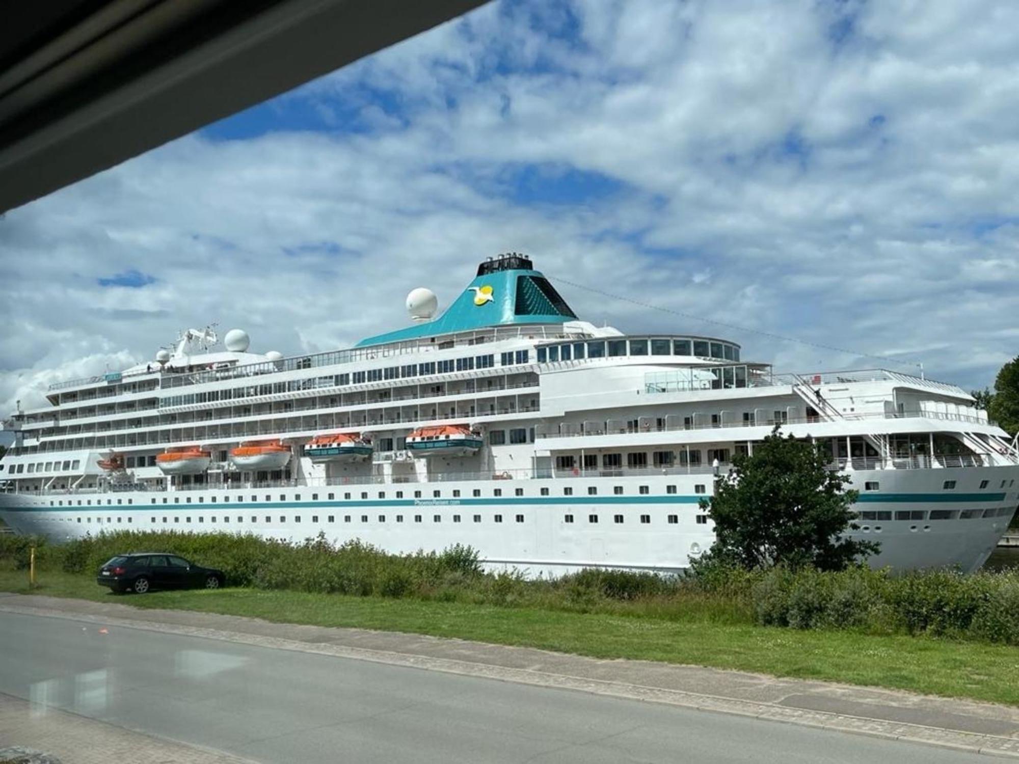 Kanalsuite direkt am Nord-Ostsee-Kanal Westerronfeld Exterior foto